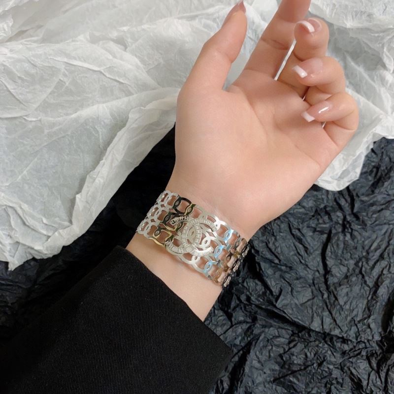 Ch**el bracelets
